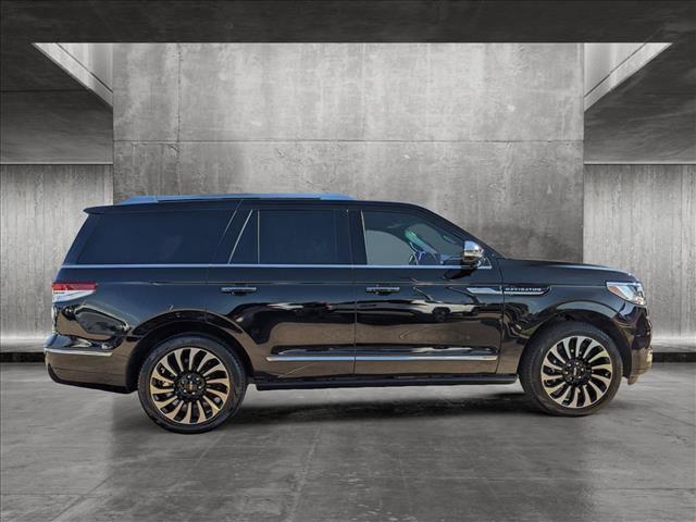 2023 lincoln navigator black label