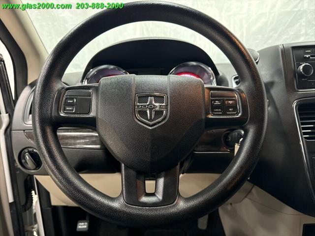 2016 dodge grand caravan avp/se