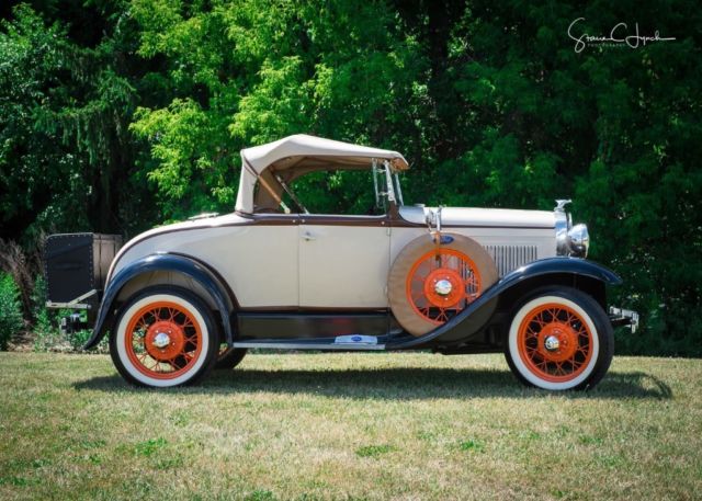 1930 ford model a deluxe roadster