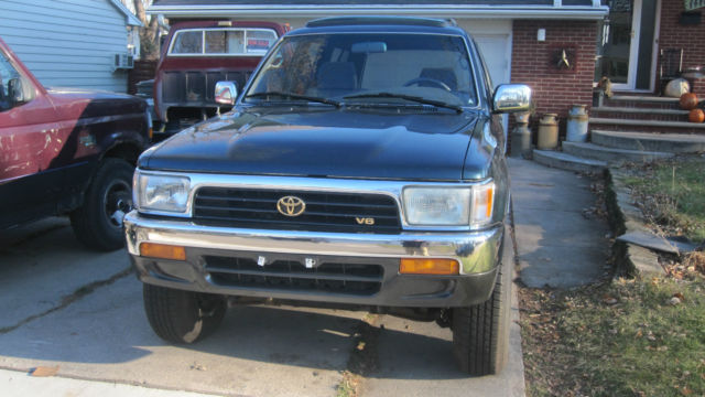 low mile extremely clean 1994 toyota sr5 4 runner 4x4, v-6 auntomatic