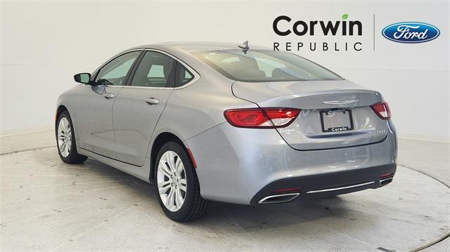 2016 chrysler 200 limited