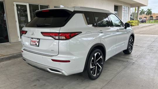 2024 Mitsubishi Outlander