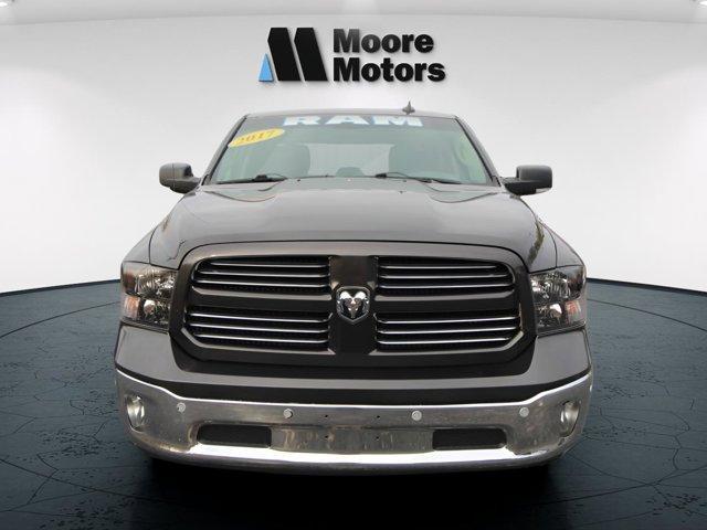 2017 ram 1500 slt