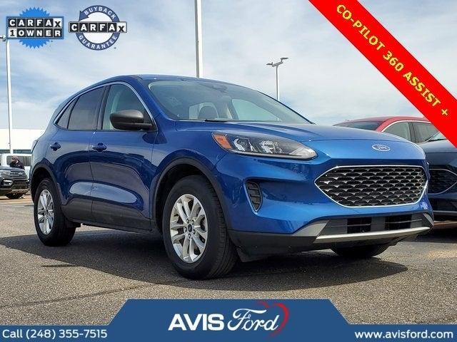 2022 ford escape se