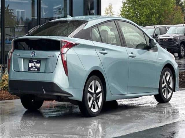 2017 toyota prius two 5dr hatchback in gresham, oregon