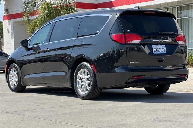 2021 chrysler voyager lxi