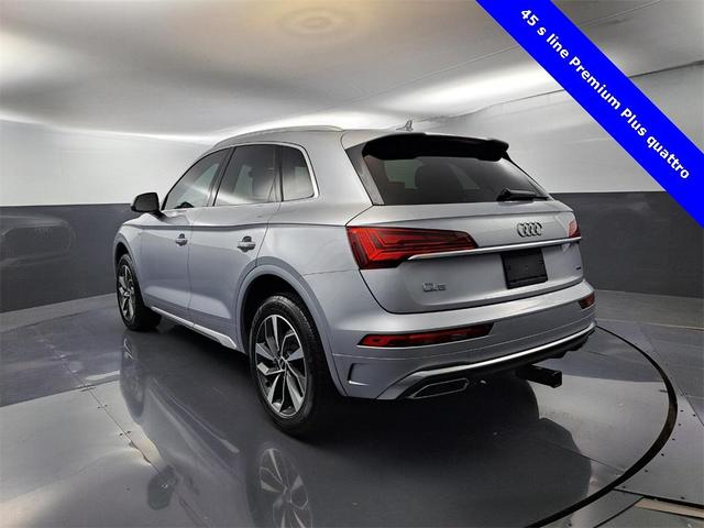 2022 audi q5 45 s line premium plus