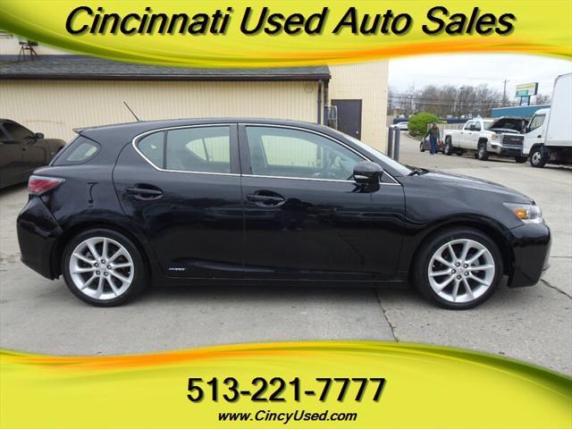 2011 lexus ct 200h premium