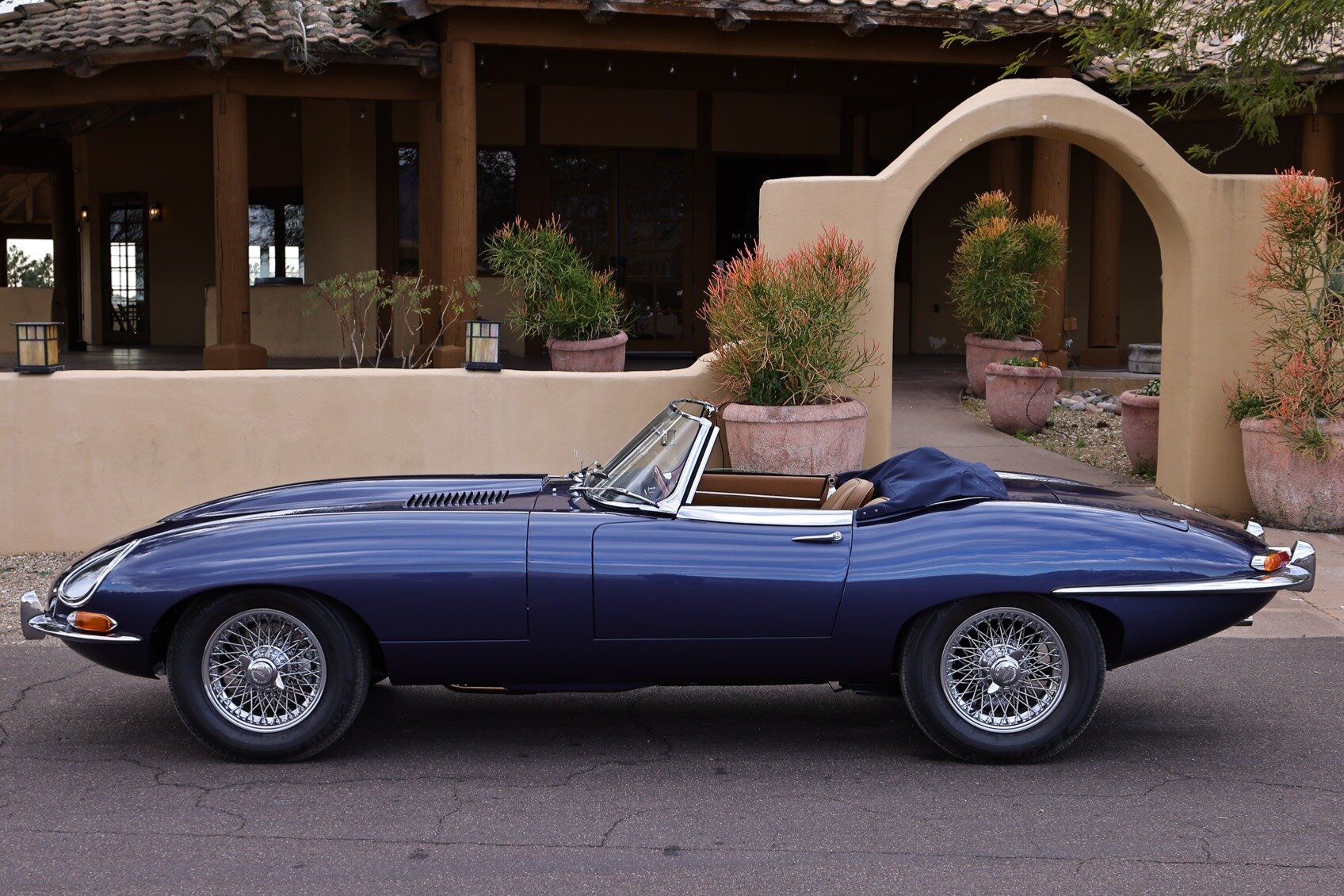 jaguar xke series i