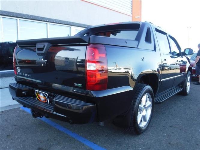 used 2011 chevrolet avalanche ltz bismarck, nd 58504 for sale in bismarck, north dakota