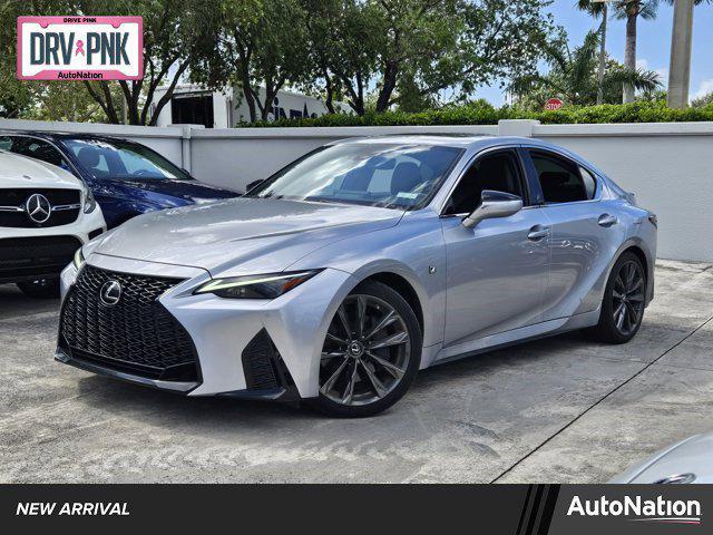 2022 lexus is 350 base