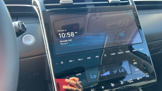 new 2024 hyundai tucson plug-in hybrid limited awd