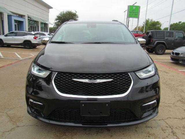 2023 chrysler pacifica limited