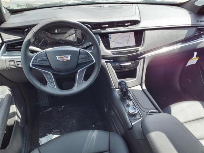 new 2024 cadillac xt5 awd premium luxury