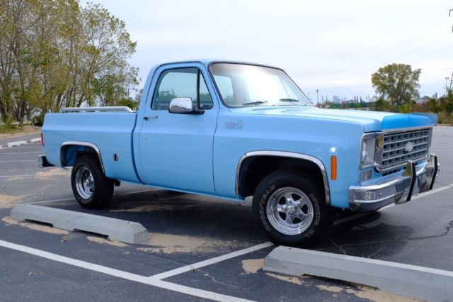 1976 cheverolet custom deluxe 10 pickup truck chevy c/k 10
