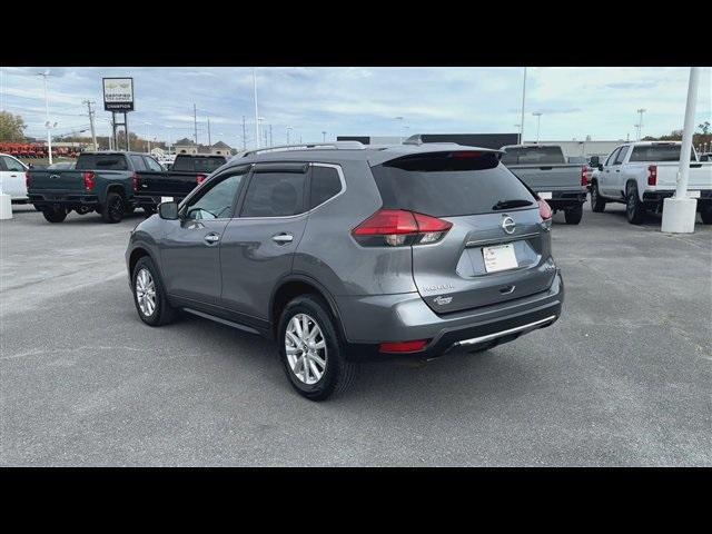 2017 nissan rogue sv