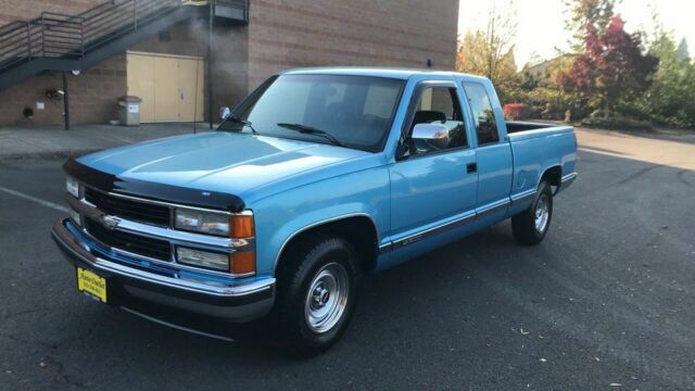 1994 chevrolet silverado extra cab *only 101k miles*