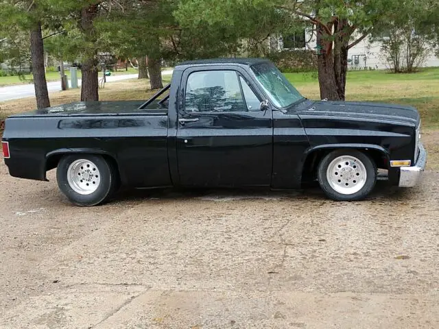 1985 chevy c-10 pick up/street strip