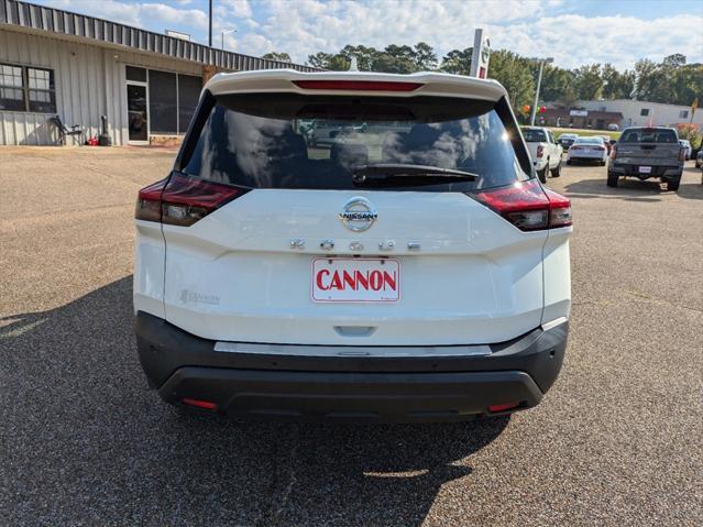 2021 nissan rogue s