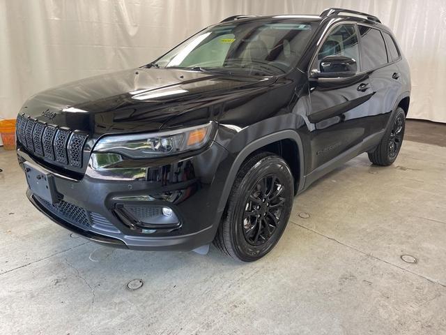2023 jeep cherokee altitude lux