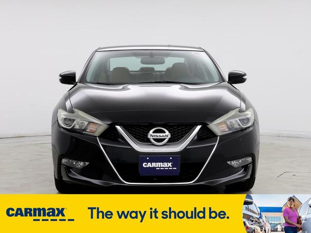 2016 nissan maxima sr
