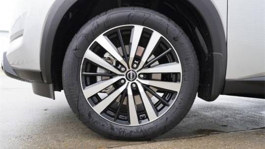 new 2024 nissan pathfinder platinum fwd