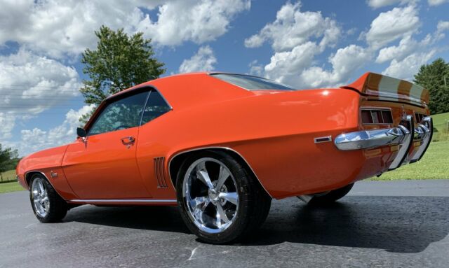 1969 camaro z28 dz 302 engine! 4 speed trans, 12 bolt 373 positivities rear end