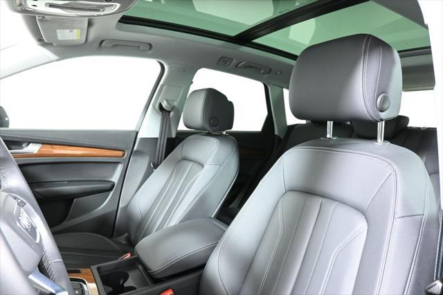 2023 audi q5 45 s line premium