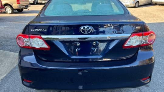 2011 toyota corolla le