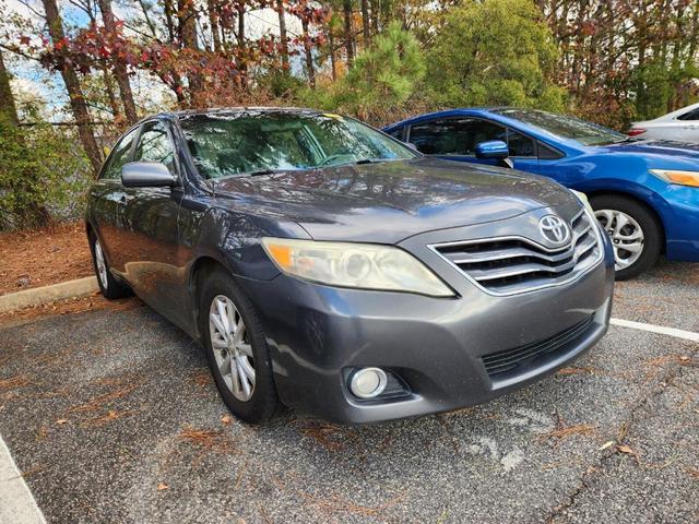 2011 toyota camry le