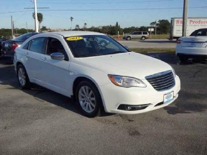 2013 chrysler 200 limited in pinellas park, fl