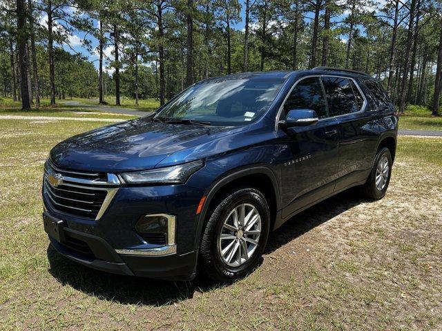 2022 chevrolet traverse lt leather