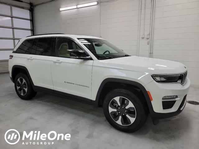2024 jeep grand cherokee 4xe base