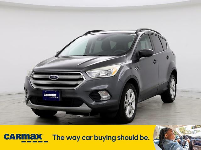 2018 ford escape se