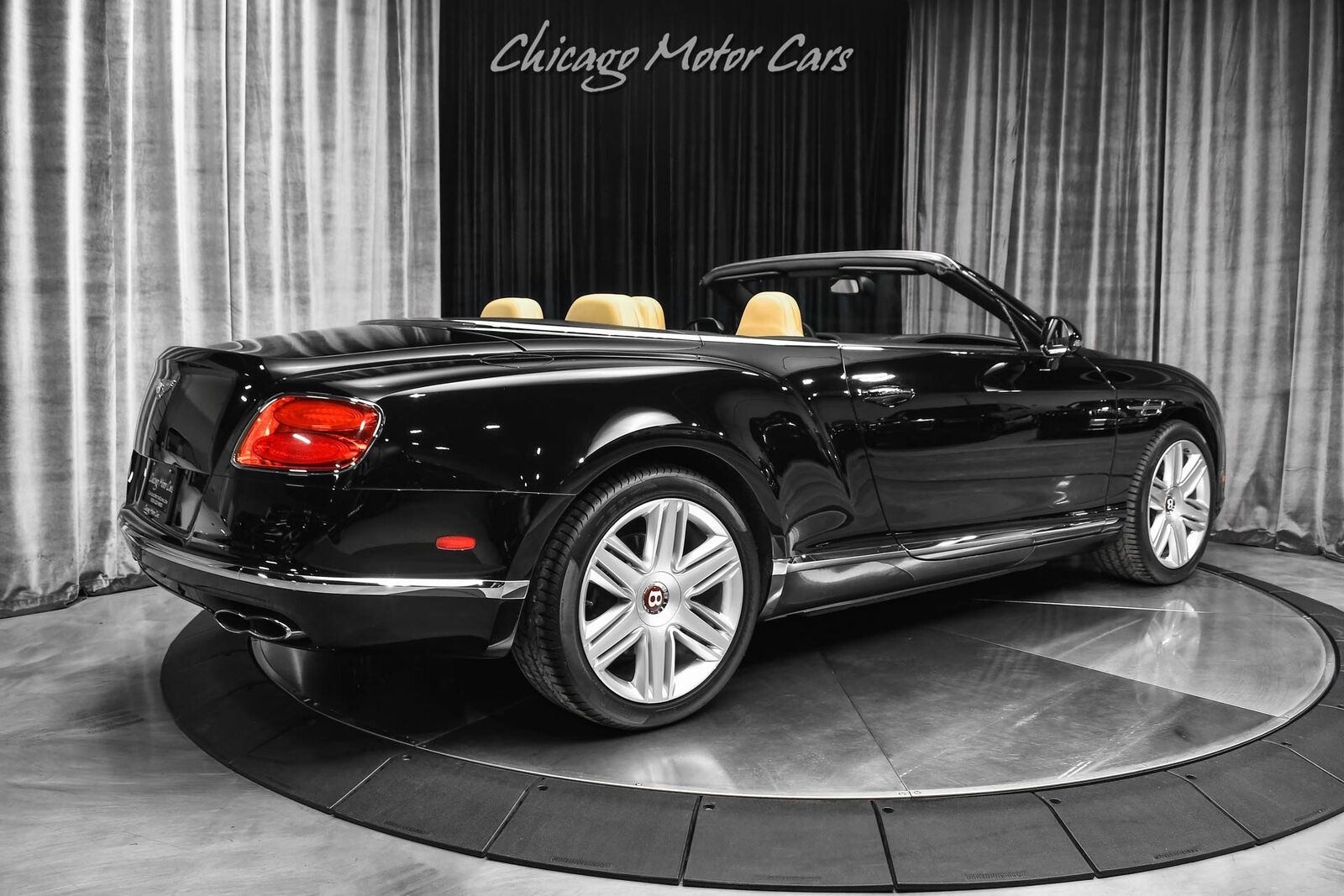 2017 bentley continental gtc v8 convertible awd massage seats! 1 owner car!