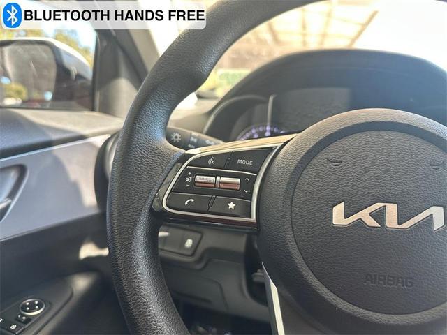 2024 kia forte lx