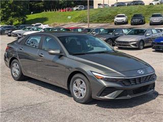 2024 Hyundai Elantra se