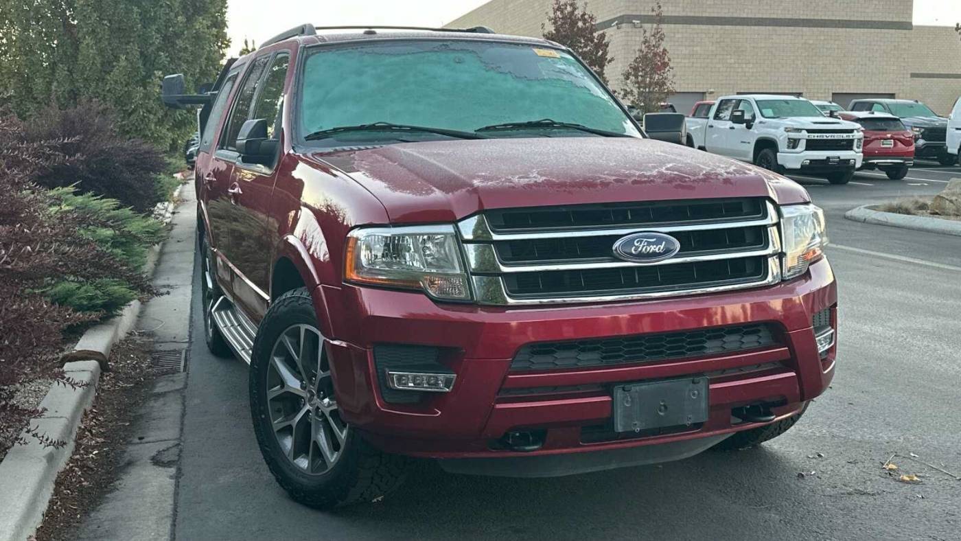 2016 ford expedition xlt