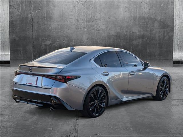 2022 lexus is 350 base