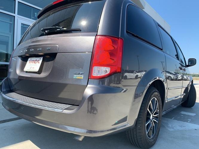 used 2017 dodge grand caravan gt d'lberville, ms 39540 for sale in biloxi, mississippi