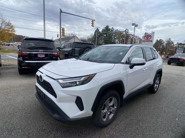 2023 toyota rav4 xle