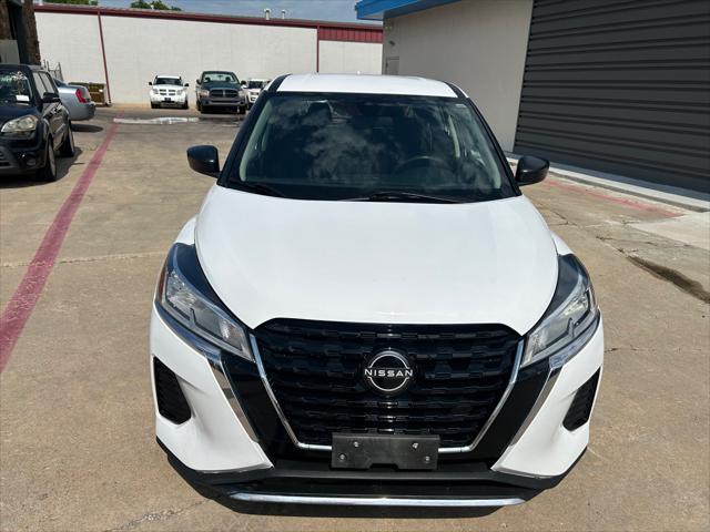 2022 nissan kicks s