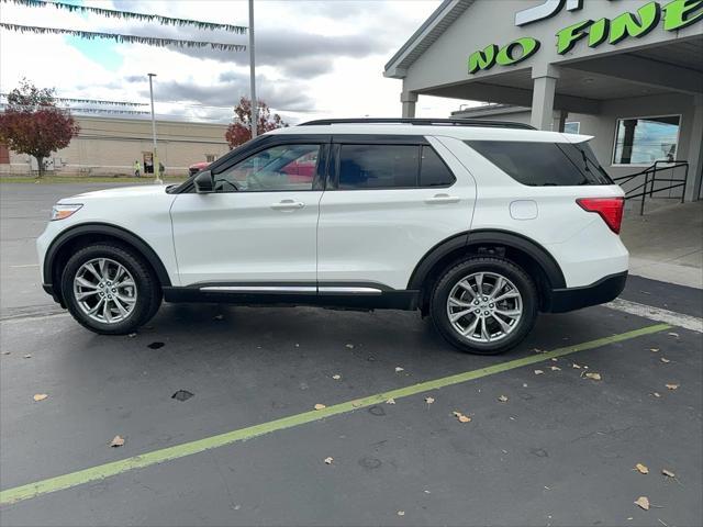 2022 ford explorer xlt