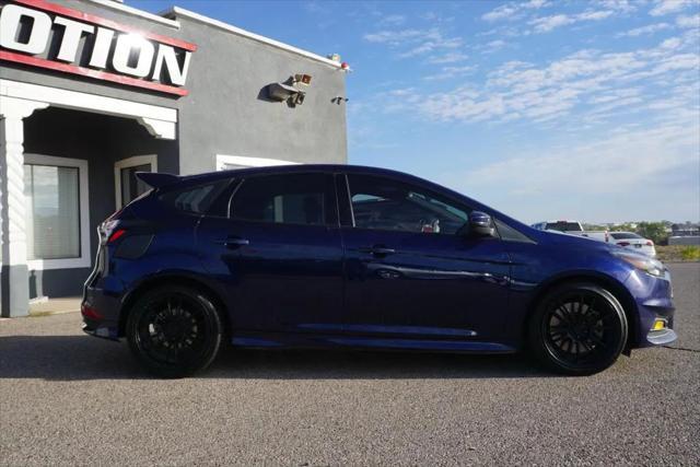 2017 ford focus st st