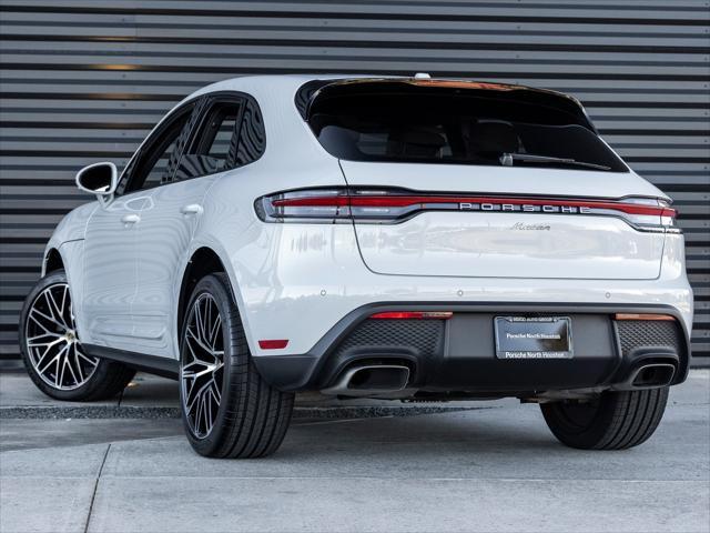 2024 porsche macan base