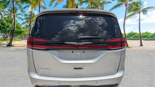 2024 Chrysler Pacifica