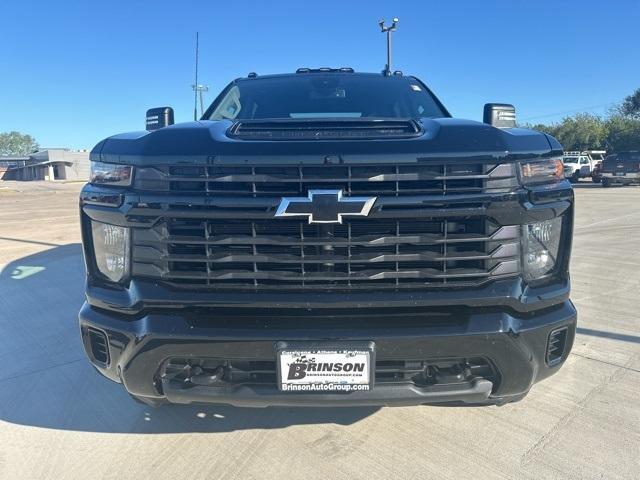 2024 chevrolet silverado 2500 custom
