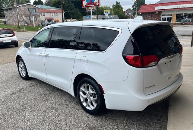 2019 chrysler pacifica touring plus