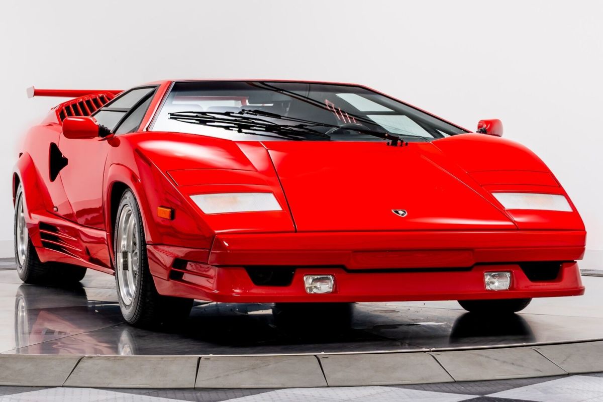 1989 lamborghini countach 2d coupe 5.2l dohc v12 5-speed manual