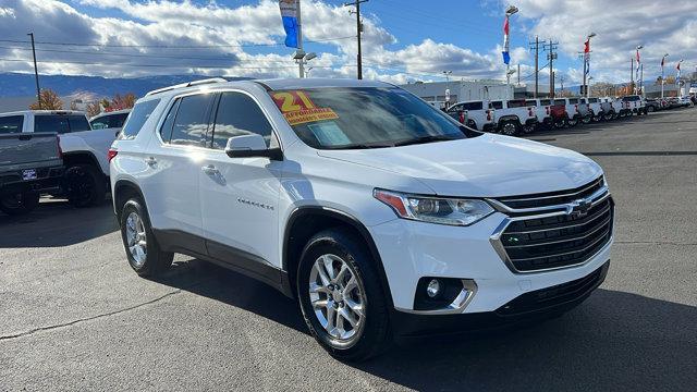2021 chevrolet traverse lt cloth